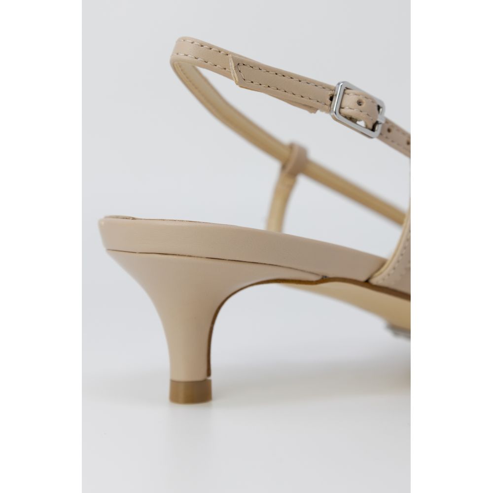 Guess Beige Pumps aus Polyester mit hohem Absatz