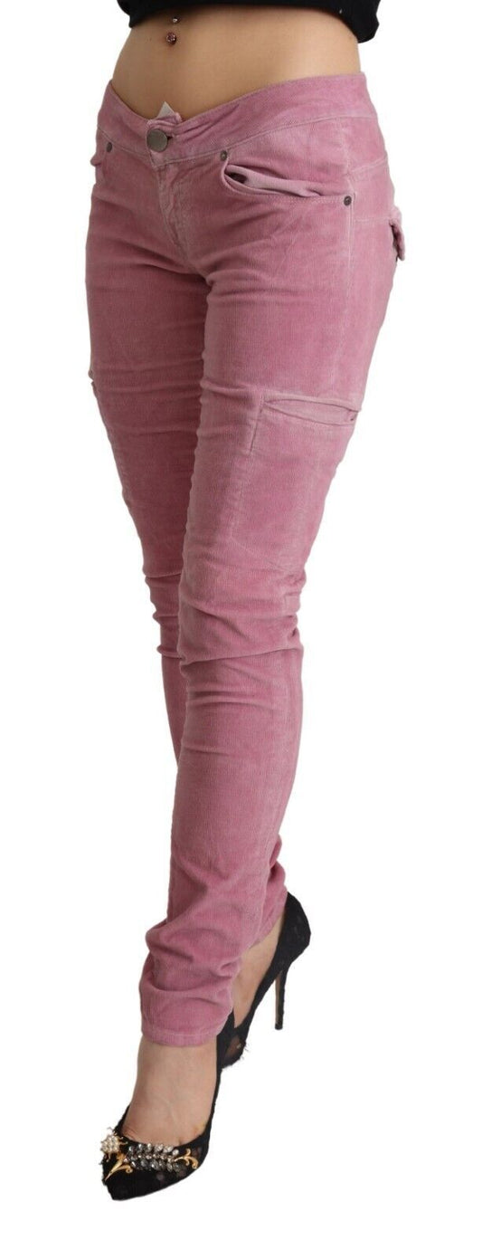 Acht Skinny-Cargo-Jeans aus Baumwolle mit niedriger Taille, Pink