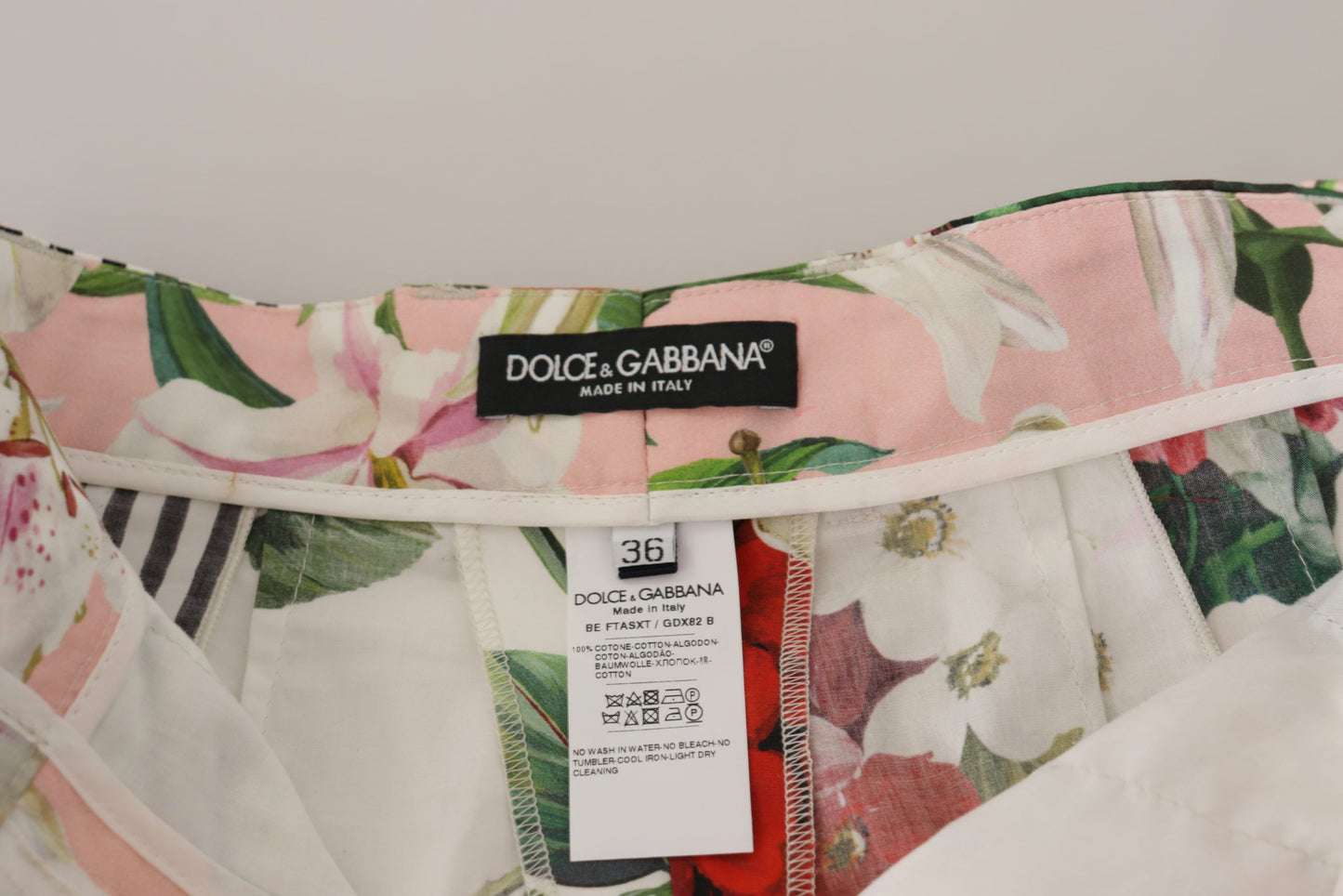 Dolce & Gabbana Mehrfarbige Hotpants-Shorts mit hoher Taille