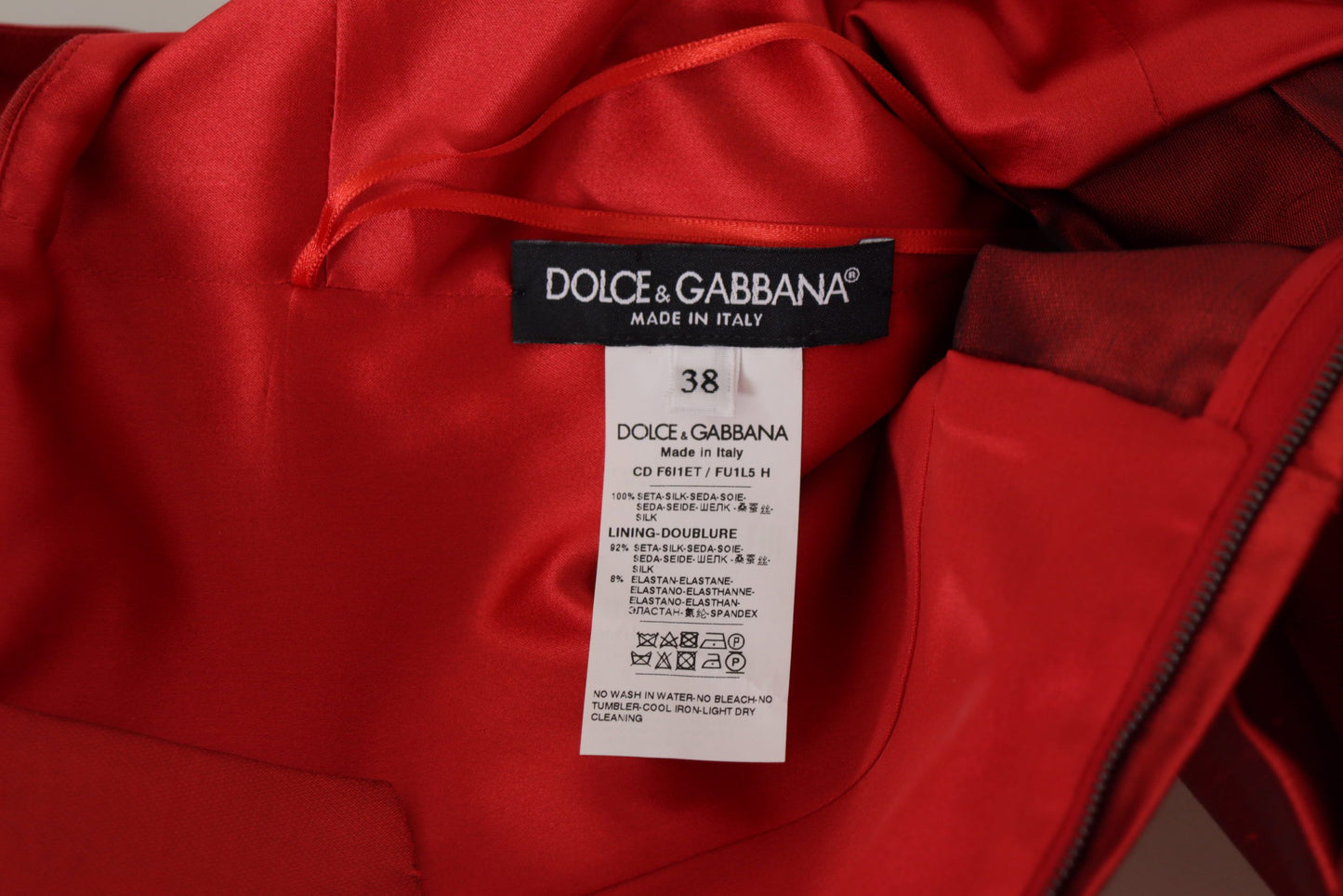 Dolce & Gabbana Rotes A-Linien-Kleid aus plissierter Satinseide