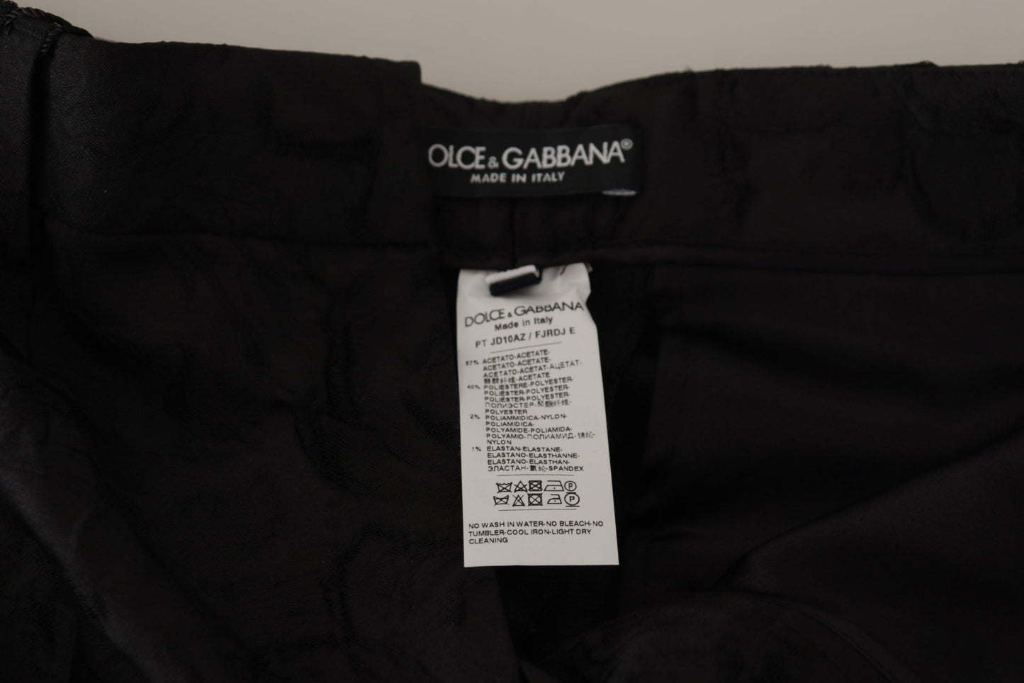 Dolce & Gabbana – Kurze, hoch taillierte Hose aus schwarzem Brokat