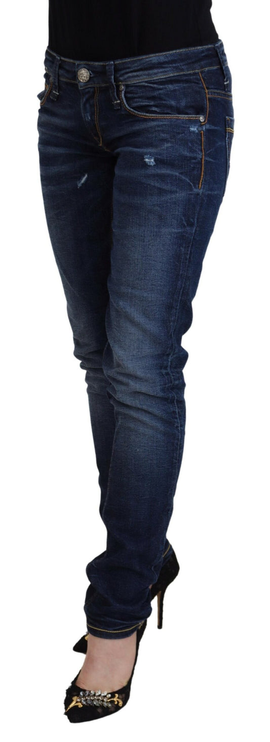 Acht Blaue verwaschene Baumwolle Low Waist Damen Casual Jeans
