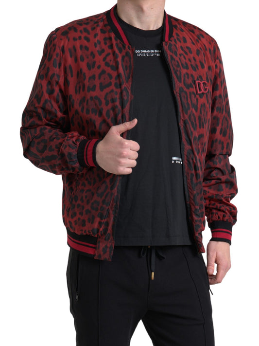 Dolce & Gabbana – Rote Bomber-Kurzmanteljacke mit Leopardenmuster