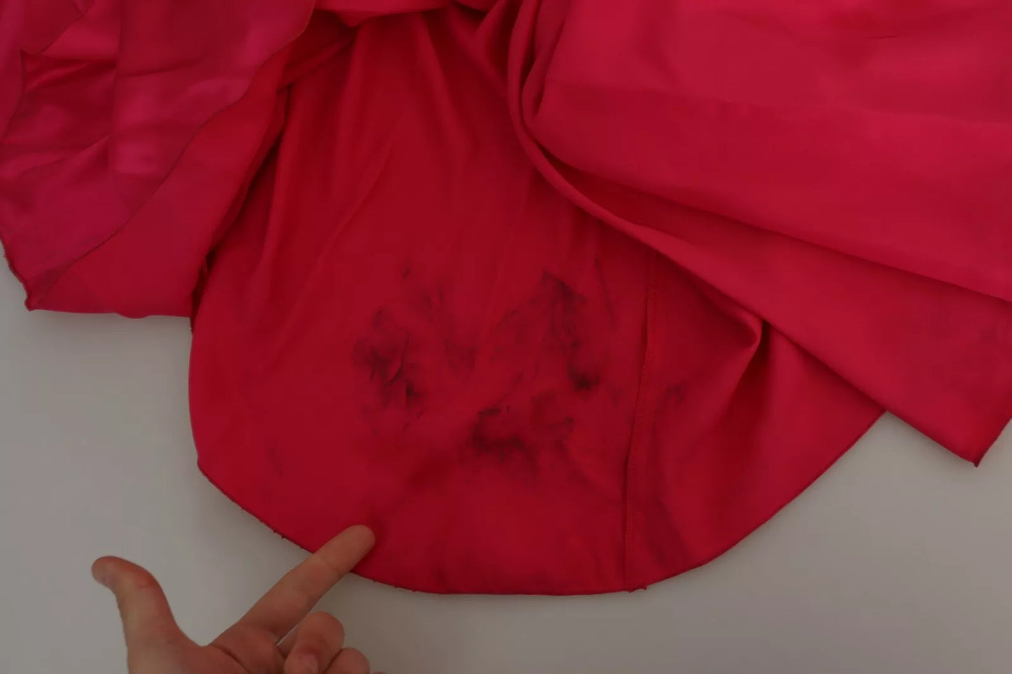 Dolce & Gabbana – Eng anliegendes Midikleid mit One-Shoulder-Träger in Fuchsia