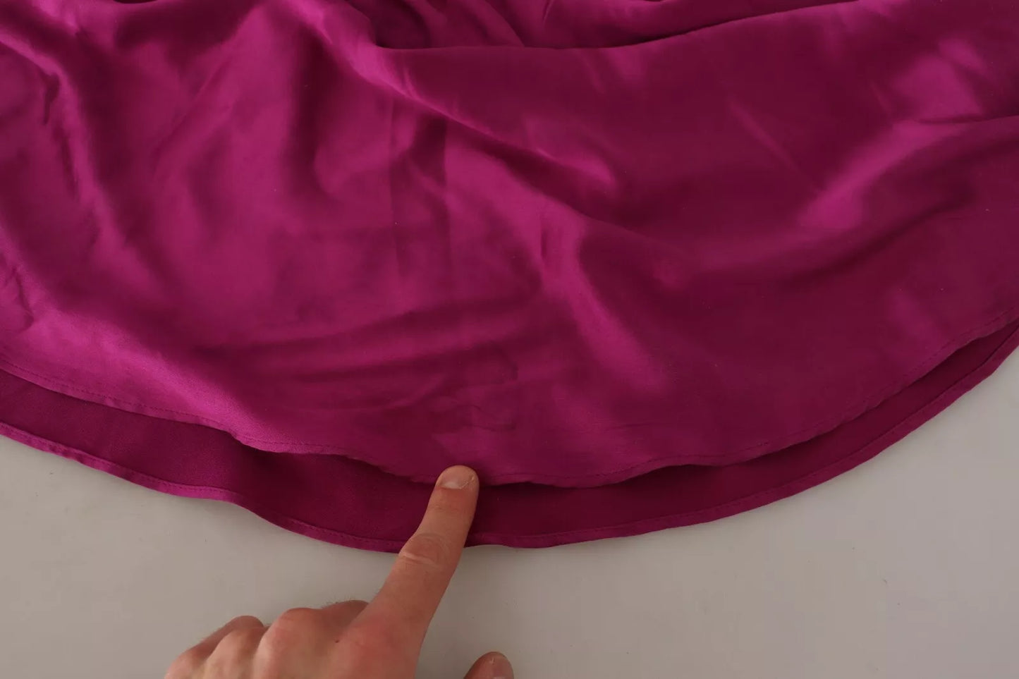 Dolce & Gabbana – Etuikleid im Meerjungfrauen-Stil aus Stretch-Seide in Fuchsia