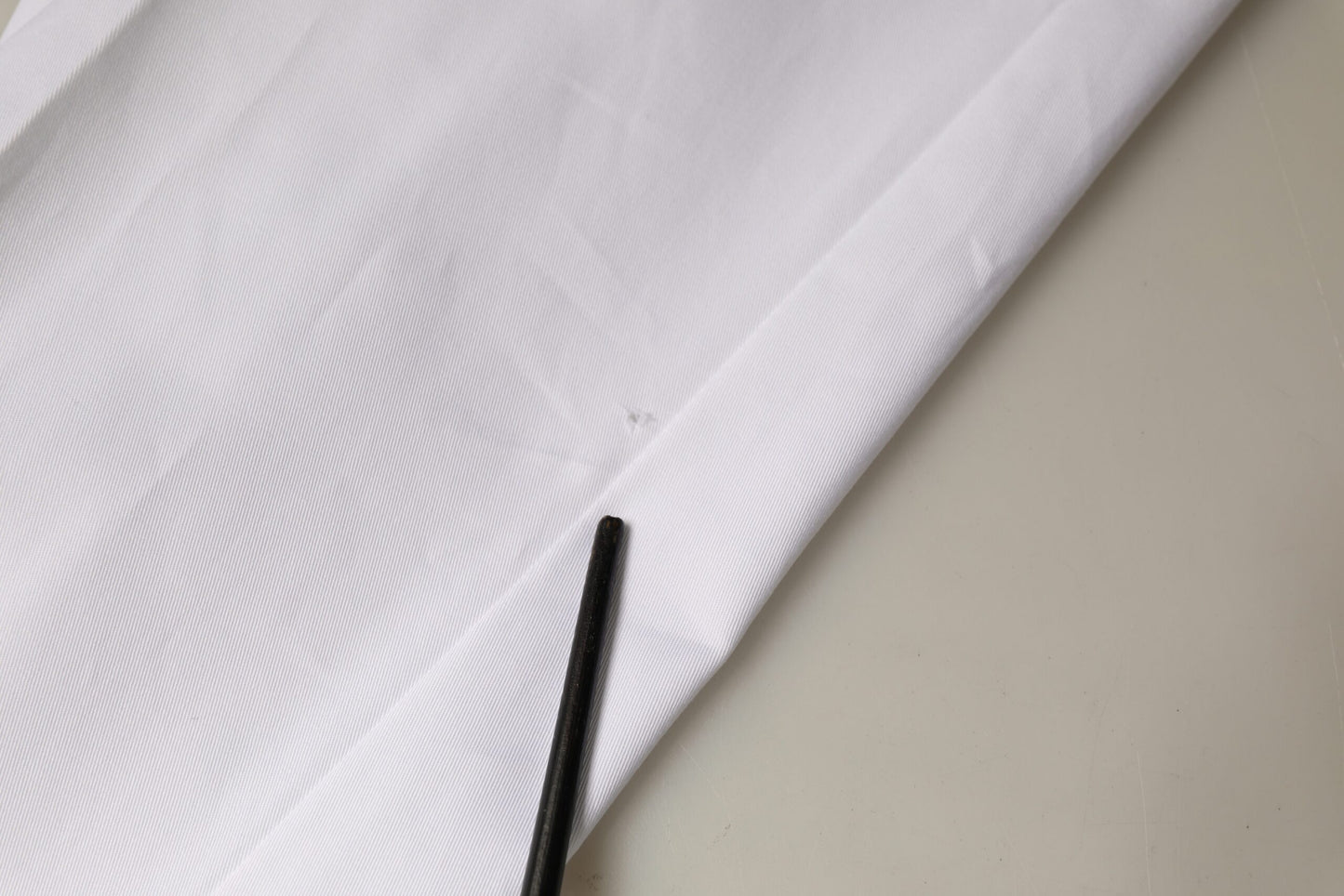 Dolce & Gabbana – Weiße, konische Jeans aus Baumwolle mit mittlerer Taille