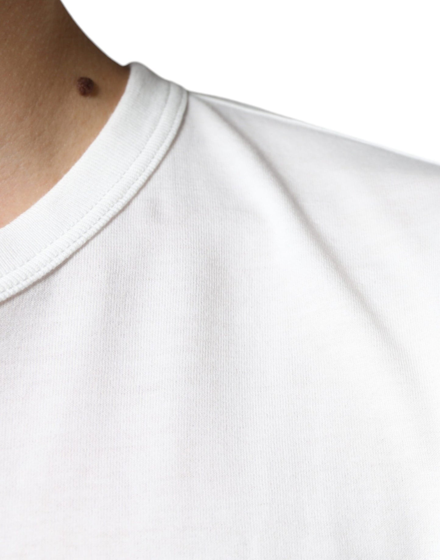 Dolce & Gabbana – Weißes Baumwoll-T-Shirt mit Rundhalsausschnitt und Logoprägung