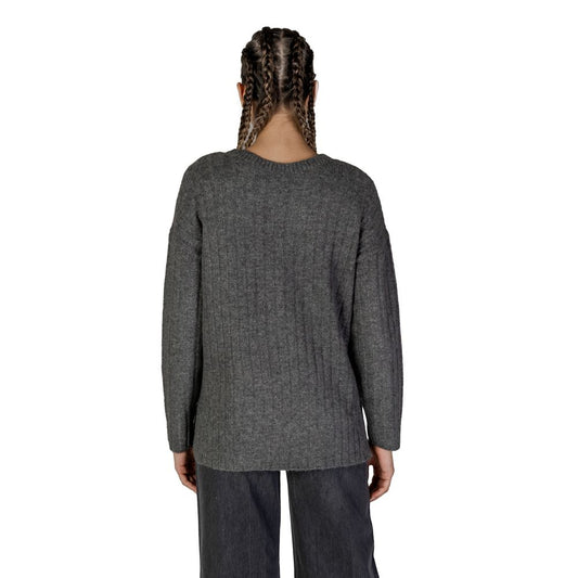 Vila Clothes Grauer Marabou-Pullover