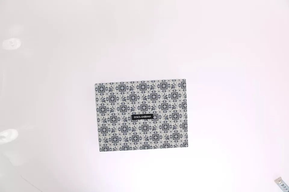 Dolce & Gabbana – Geschenkbox-Set mit weiß-blauem Seidengürtel und Fliege