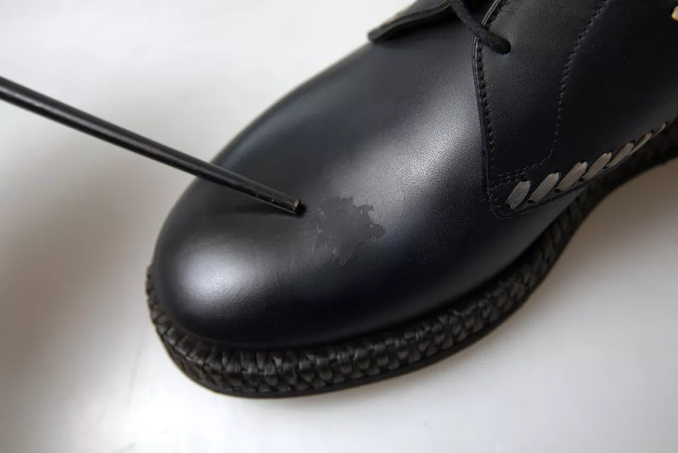 Dolce & Gabbana – Derby-Schuhe aus schwarzem Leder in Beige