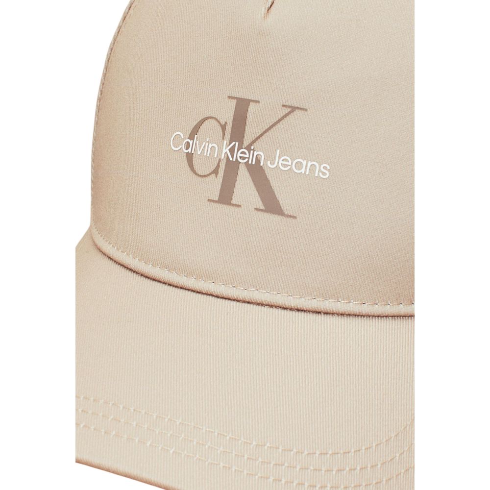 Calvin Klein Jeans – Baseballkappe aus recyceltem Polyester in Beige