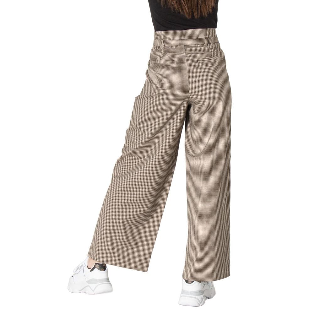 Nur beige lässige Hosen aus Elastan