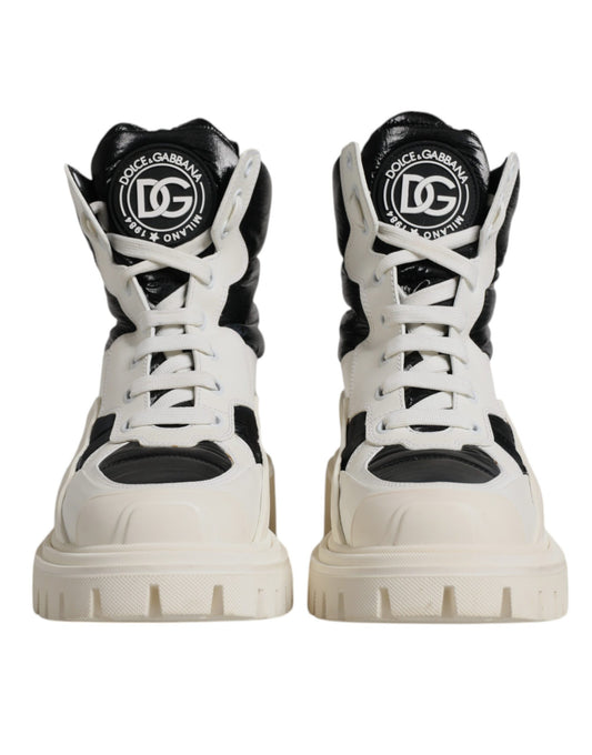 Dolce & Gabbana – Weiße, gepolsterte Schnürstiefel mit halbhohem Schaft