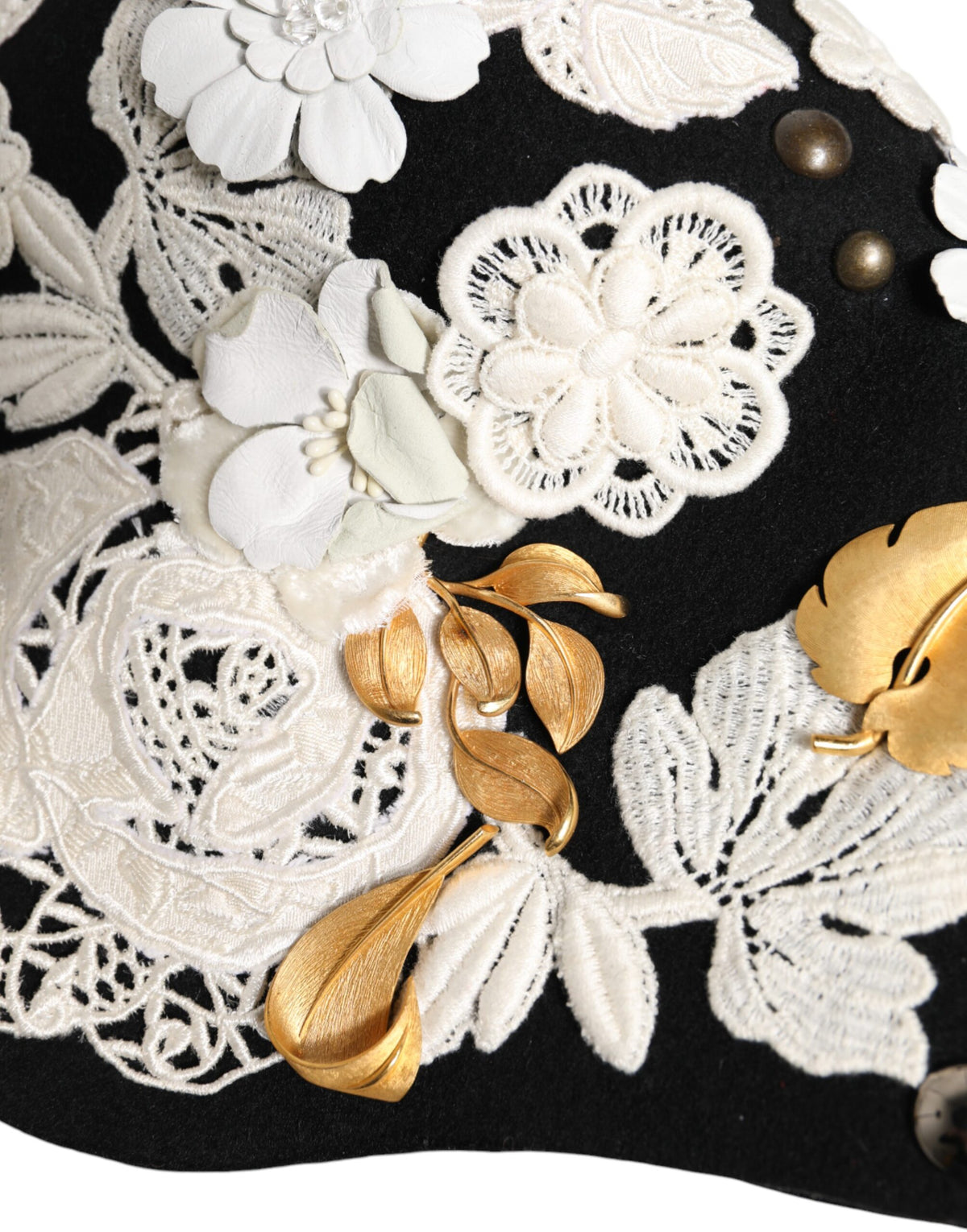 Dolce & Gabbana Glockenhut aus schwarzer Wolle mit weißem Blumenmuster und Blattgold