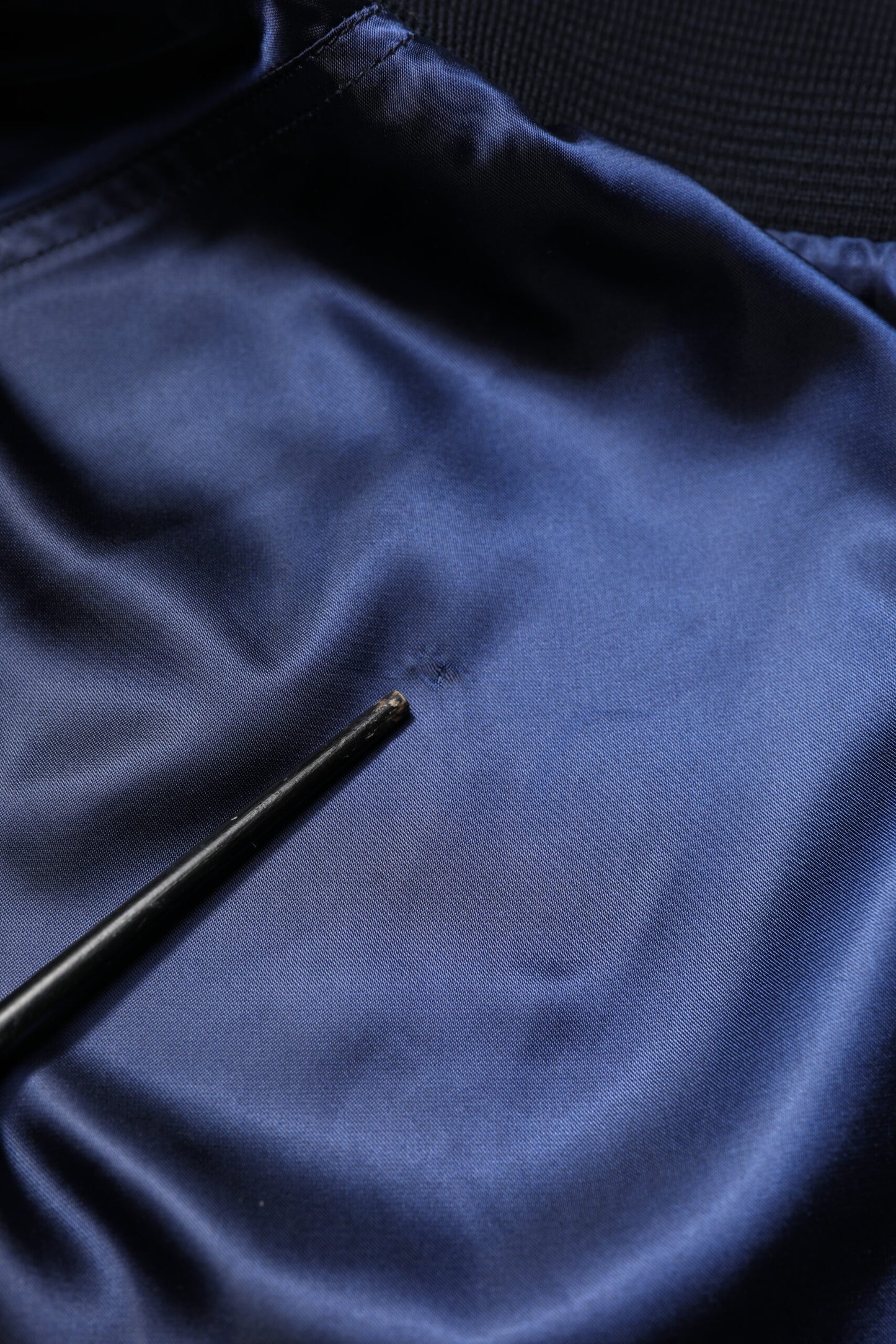 Dolce & Gabbana – Blaue Nylon-Bomberjacke „DG Crown“ mit durchgehendem Reißverschluss