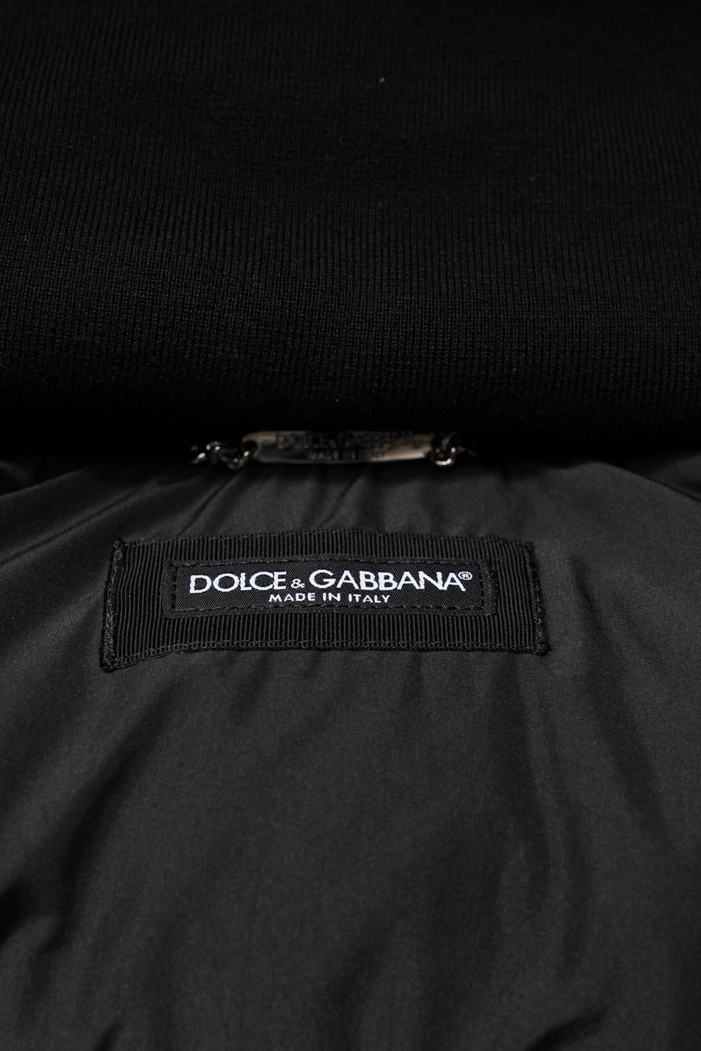 Dolce & Gabbana – Blaue Steppjacke mit durchgehendem Reißverschluss und Kapuze