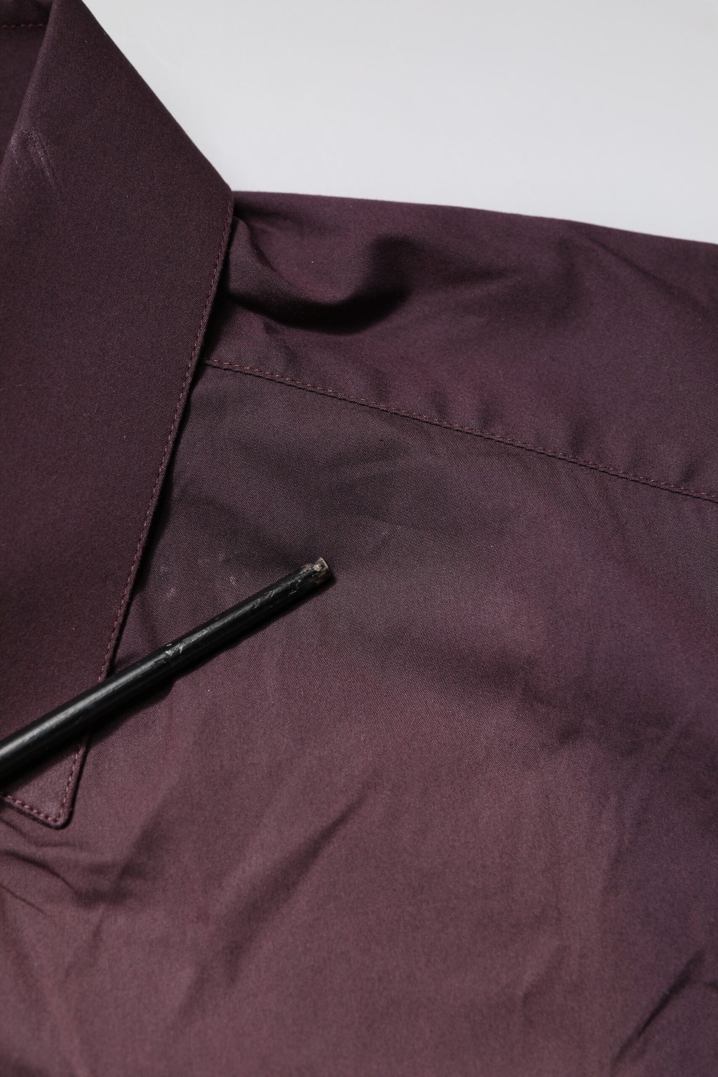 Dolce & Gabbana Burgunderrotes GOLD-Langarmhemd aus Baumwolle