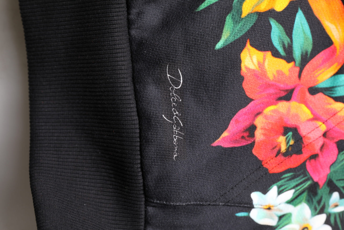 Dolce & Gabbana – Sweatshirt mit Kapuze und mehrfarbigem Print