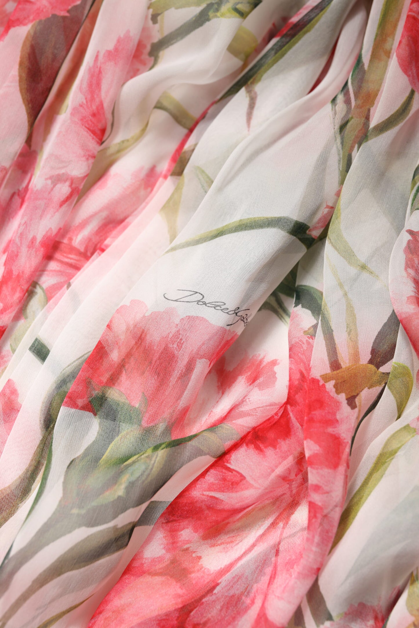 Dolce & Gabbana – Weißes Neckholder-Maxikleid aus Seide mit Blumenmuster in A-Linie