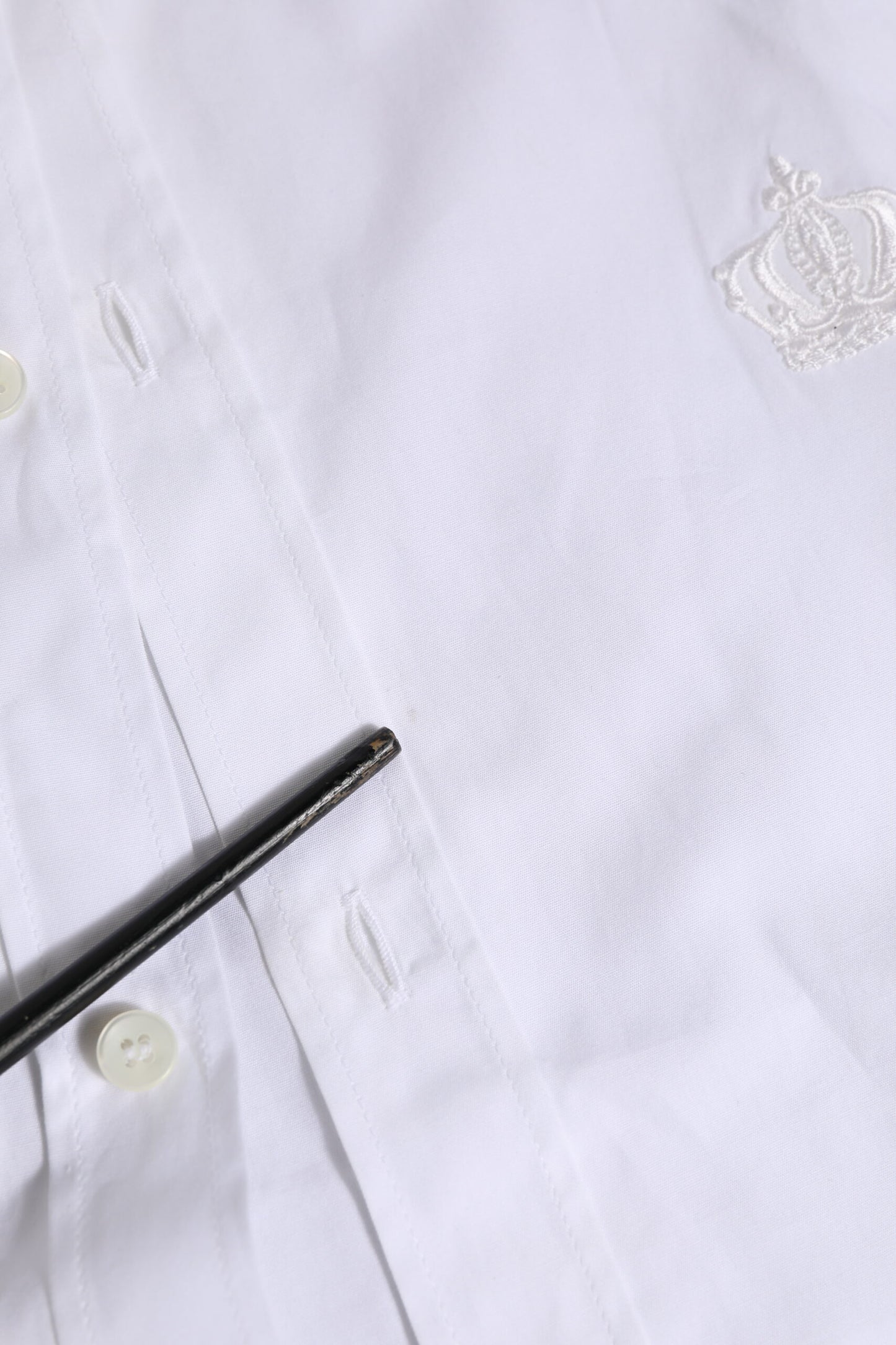 Dolce & Gabbana – Weißes, langärmliges, formelles Hemd aus Baumwolle in GOLD