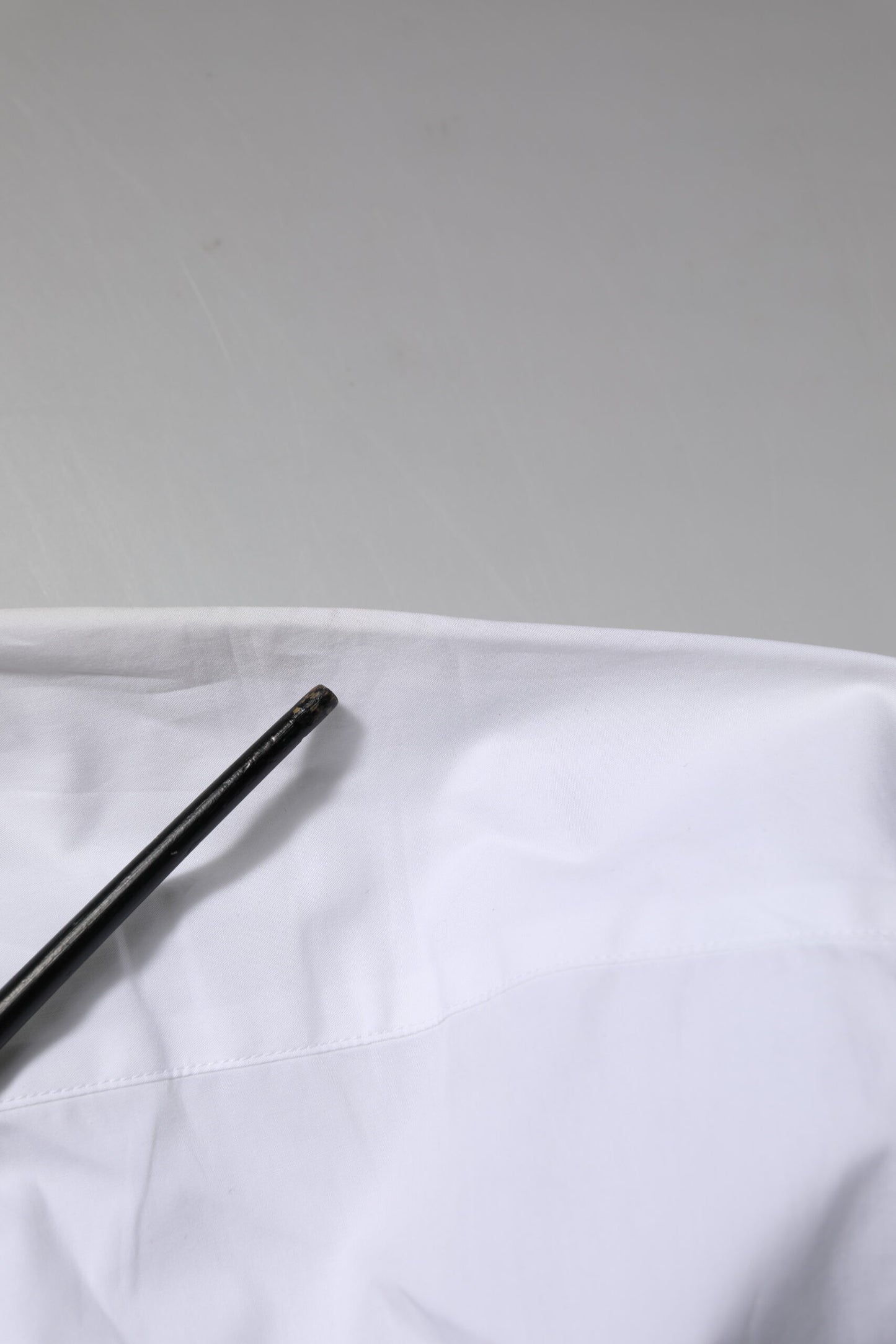 Dolce & Gabbana – Weißes, langärmliges, formelles Hemd aus Baumwolle in GOLD