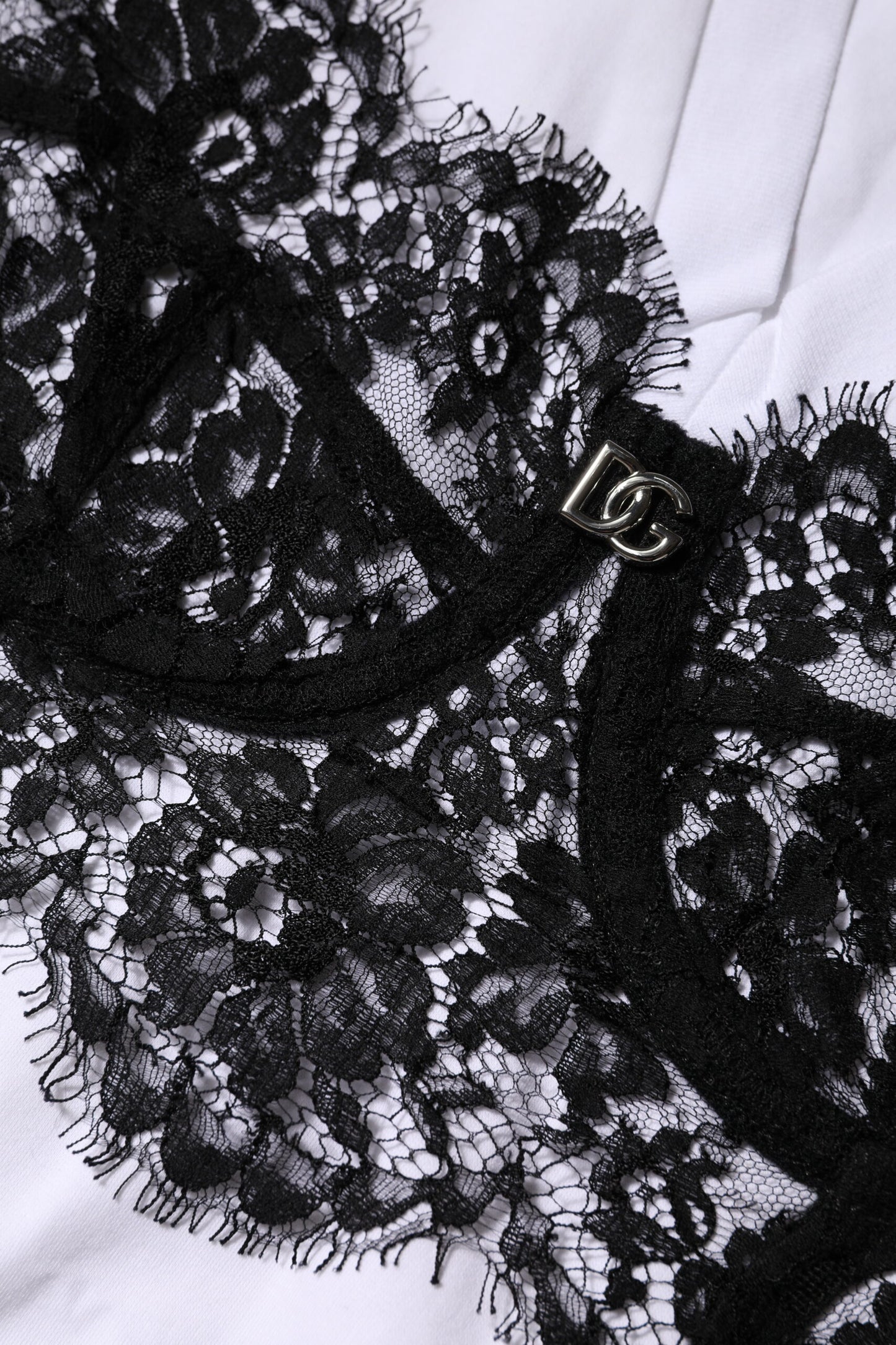 Dolce & Gabbana – Weißes Baumwoll-Spitzenoberteil mit V-Ausschnitt und kurzen Ärmeln