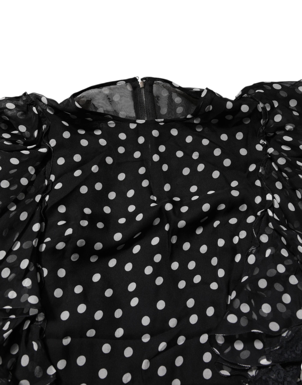 Dolce & Gabbana – Chiffonkleid mit schwarzen und weißen Spitzen und Punkten