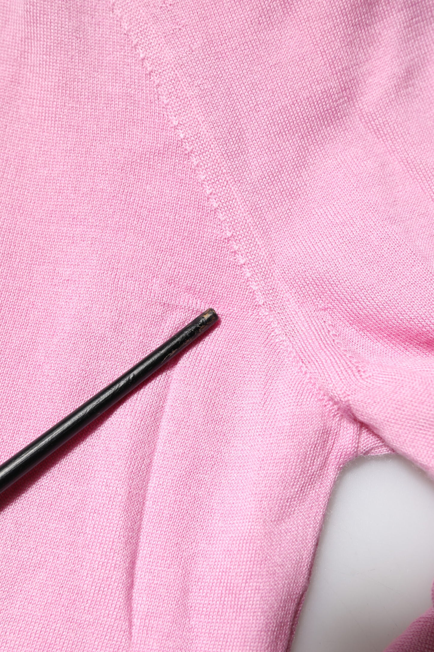 Dolce & Gabbana – Rosa Strickjacke mit Blumendetail