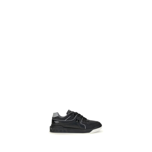 Valentino Garavani Schwarze Kalbsleder-Sneaker Bos Taurus mit niedrigem Schaft