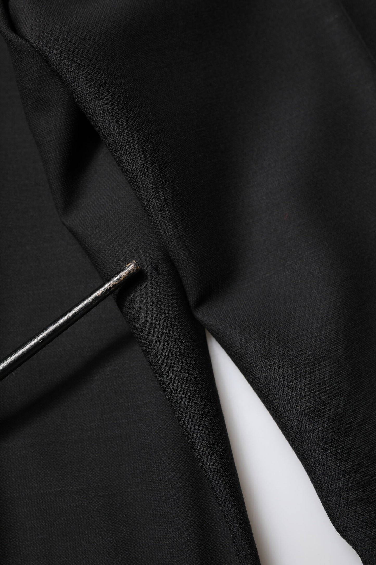 Dolce & Gabbana – Schwarze, schmal zulaufende Anzughose aus Wolle für Herren