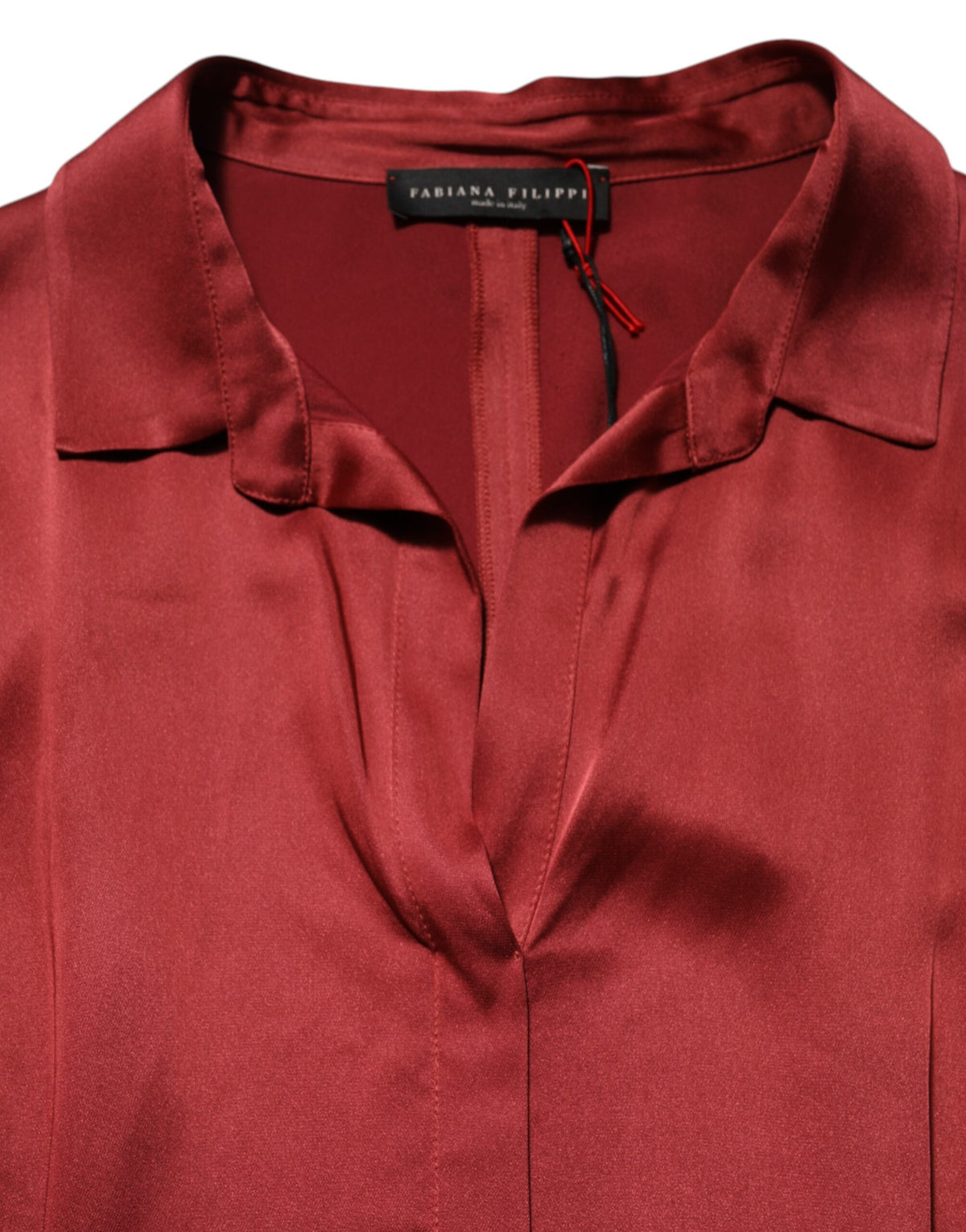 Fabiana Filippi Burgunderrotes langes Kleid aus Acetat-Viskose-Satin