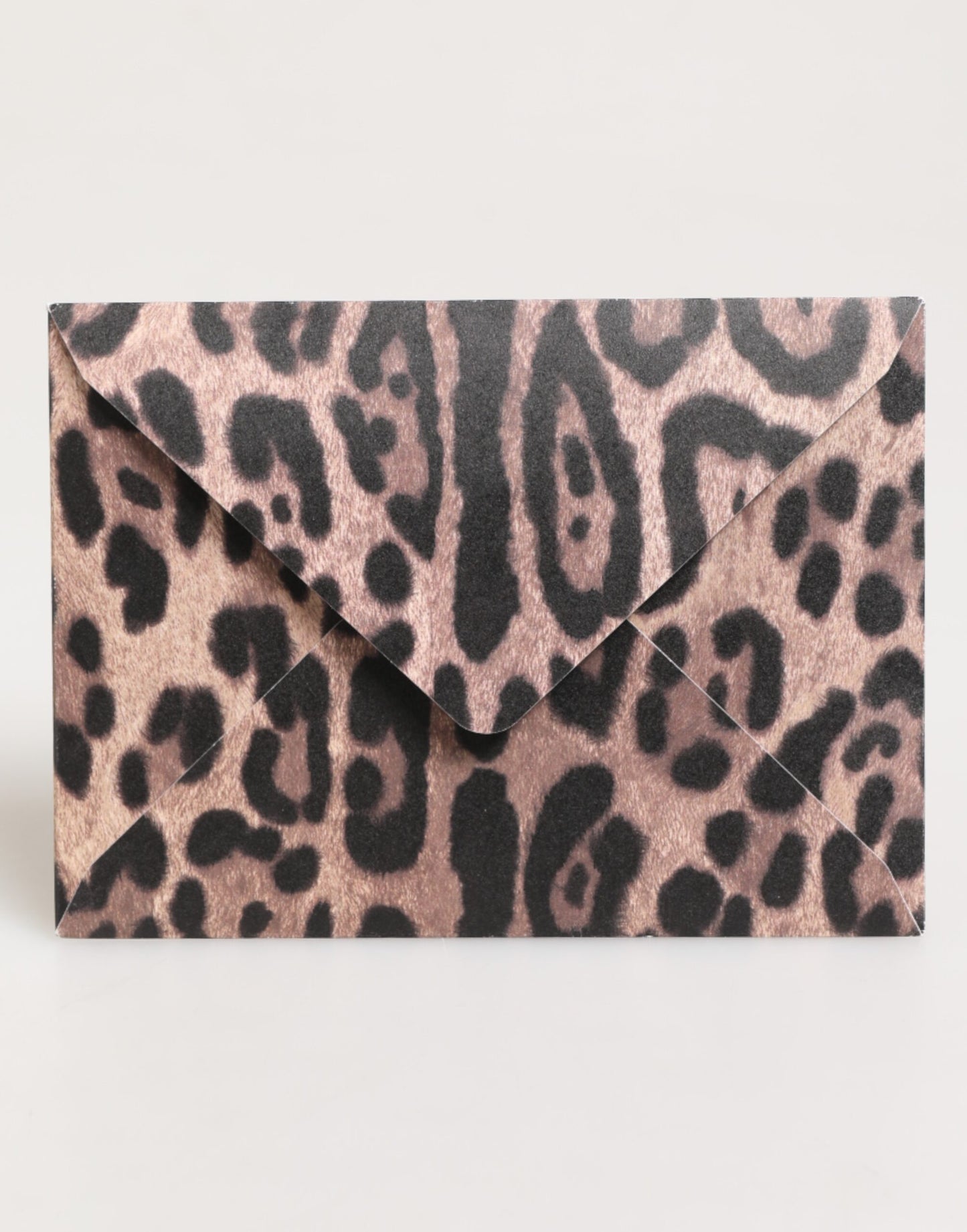 Dolce & Gabbana – Mehrfarbiger Briefumschlag-Postkartenhalter aus Papier mit Leopardenmuster