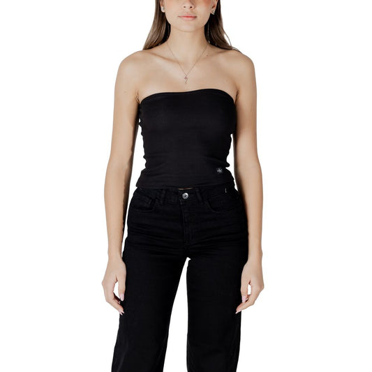 Calvin Klein Jeans – Schwarzes Oberteil aus recycelter Baumwolle