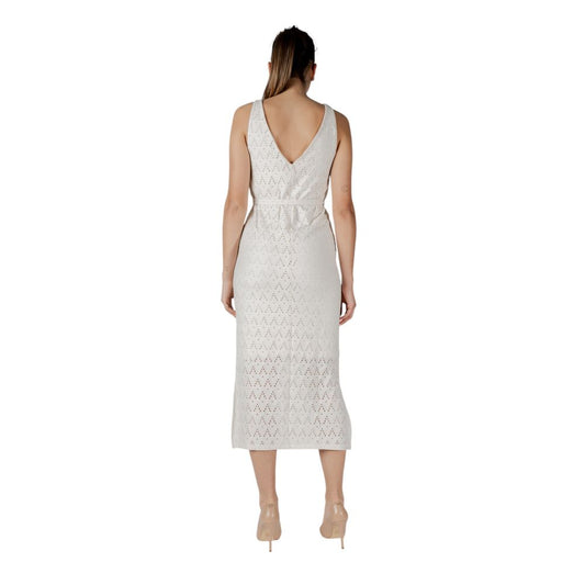 Vila Clothes – Beigefarbenes Midikleid aus recyceltem Polyester