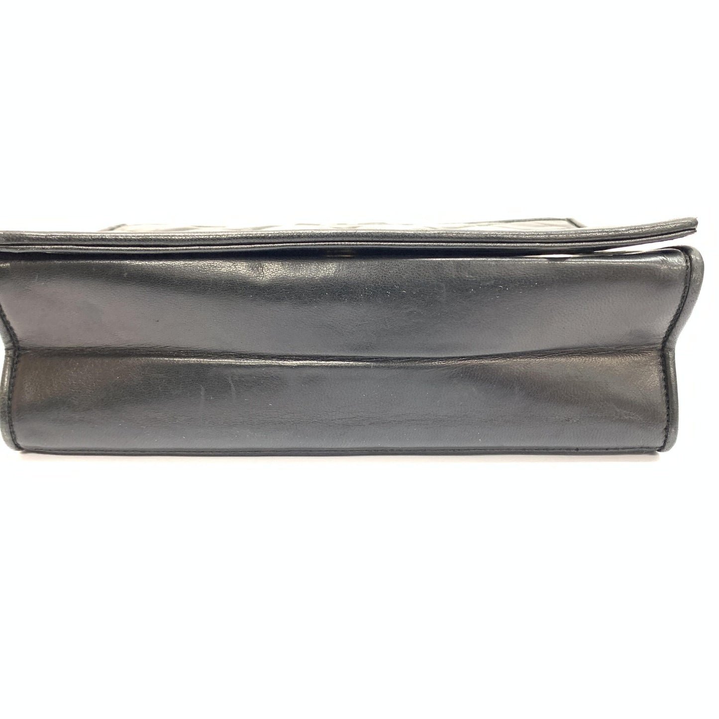 Chanel CC Vintage Matelasse Lambskin Shoulder Chain Flap