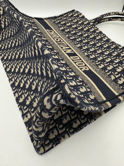 Dior DIOR TOTE BOOK Grande Tote