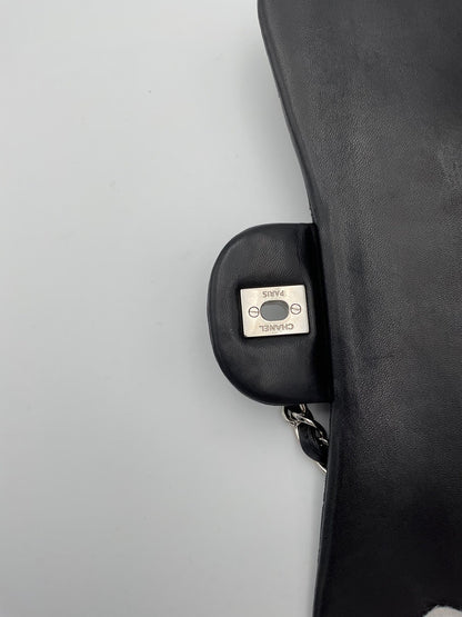 Chanel CHANEL Timeless Classique Jumbo Handbag