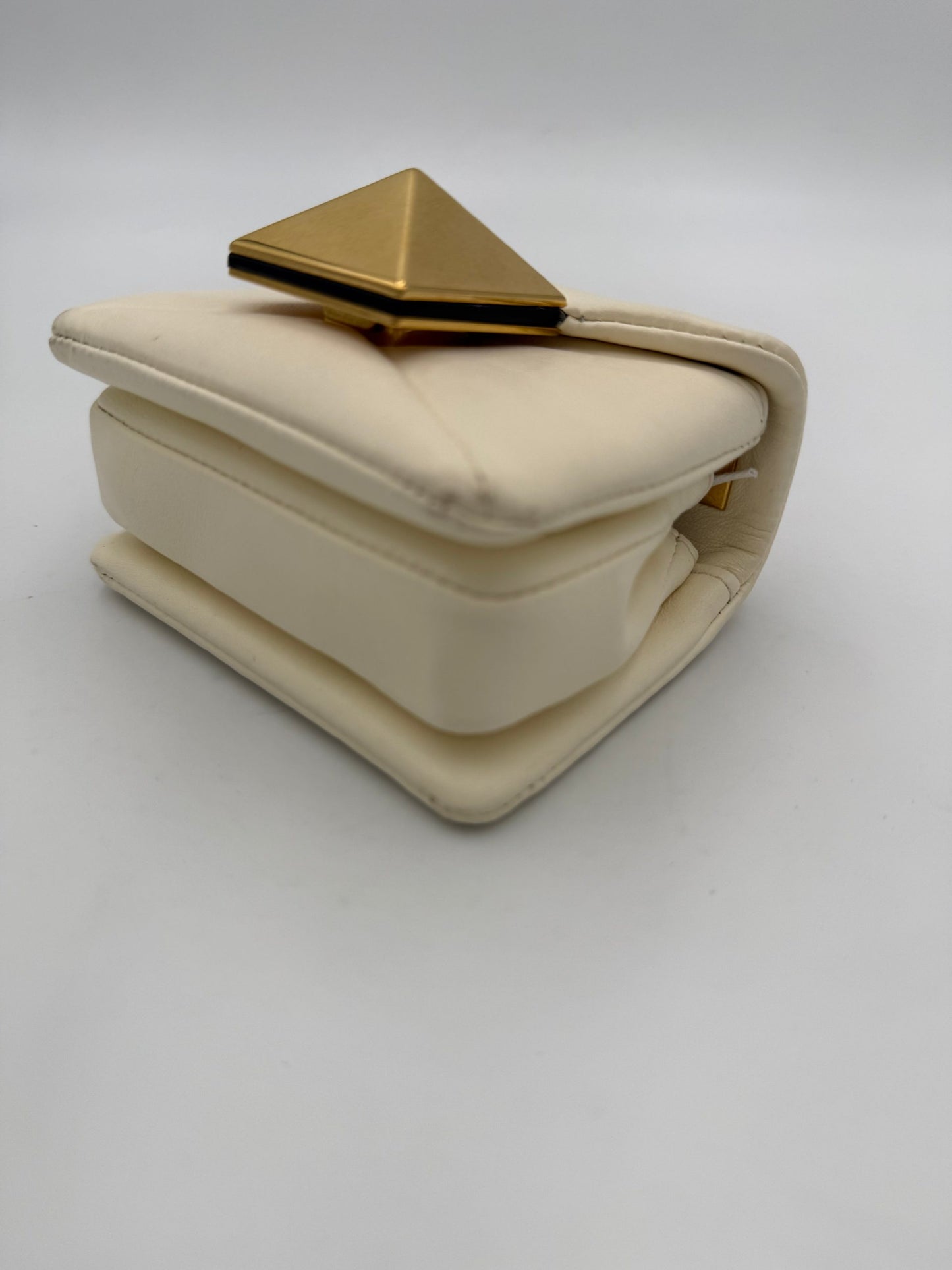 Valentino Garavani VALENTINO GARAVANI MINIBAG MONOSTUD White Handbag