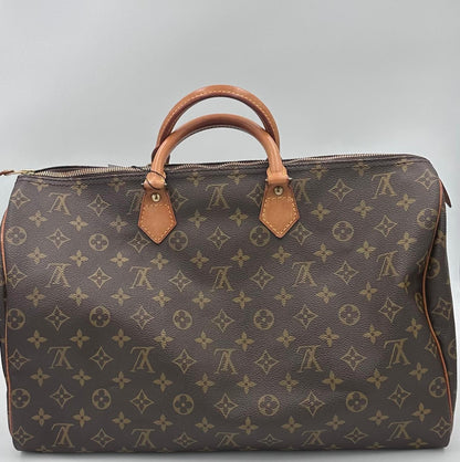 Louis Vuitton LOUIS VUITTON Speedy 40 Monogram Handbag