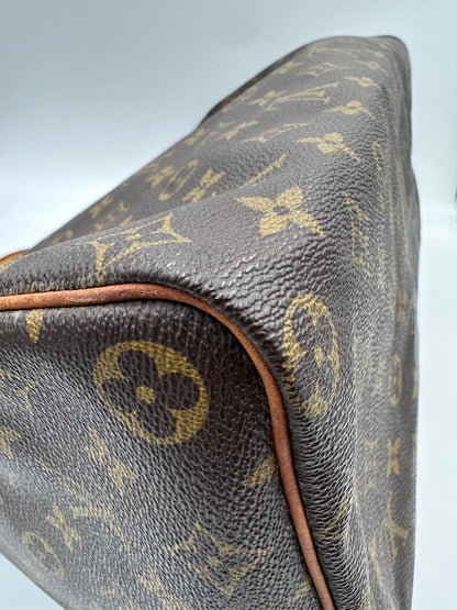 Louis Vuitton LOUIS VUITTON Speedy 40 Monogram Handbag