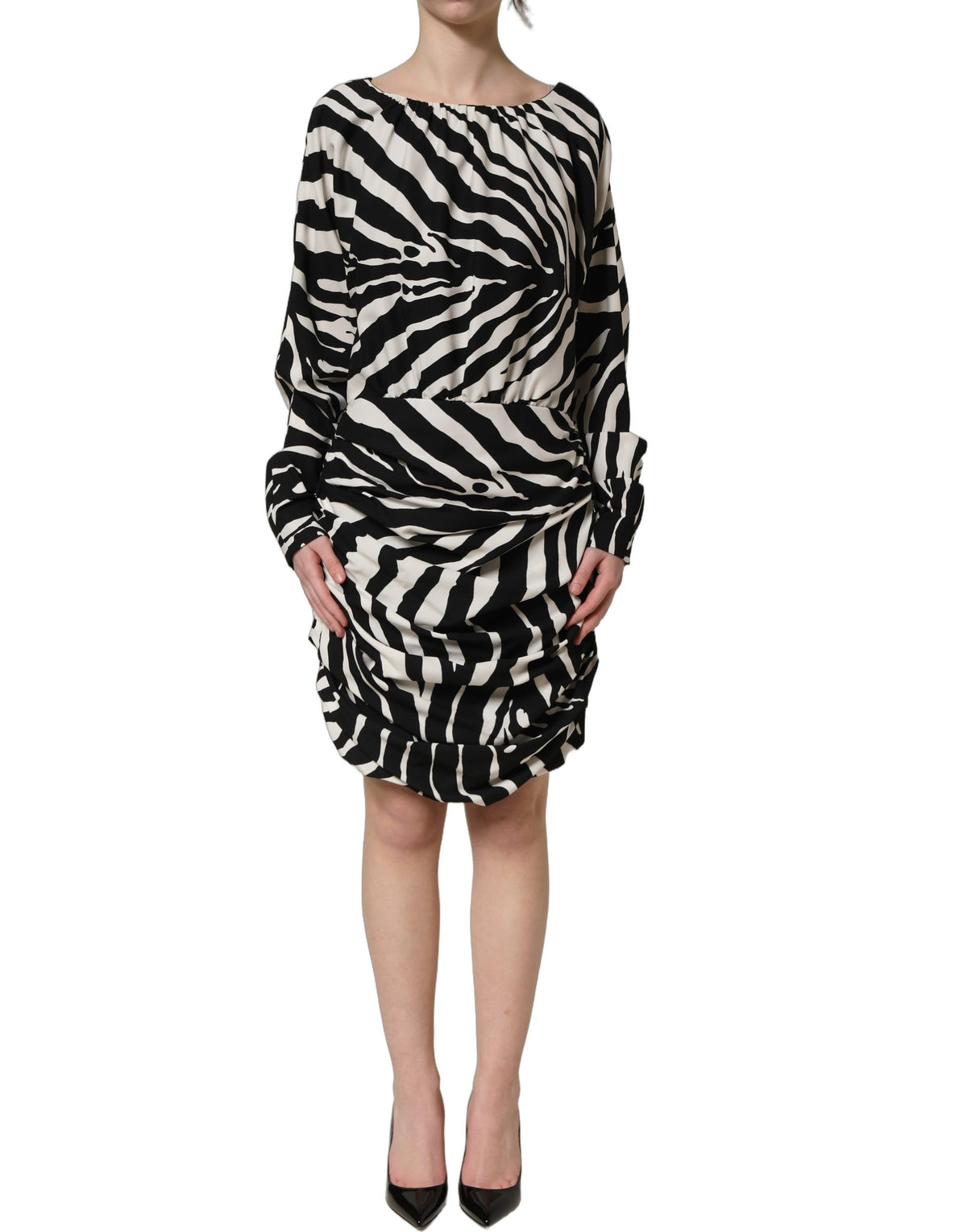 Dolce & Gabbana Schwarz-weißes gerafftes Zebra-Seiden-Minikleid