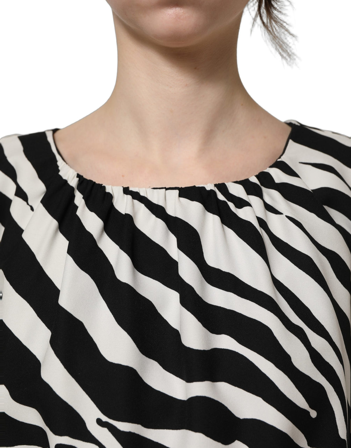 Dolce & Gabbana Schwarz-weißes gerafftes Zebra-Seiden-Minikleid