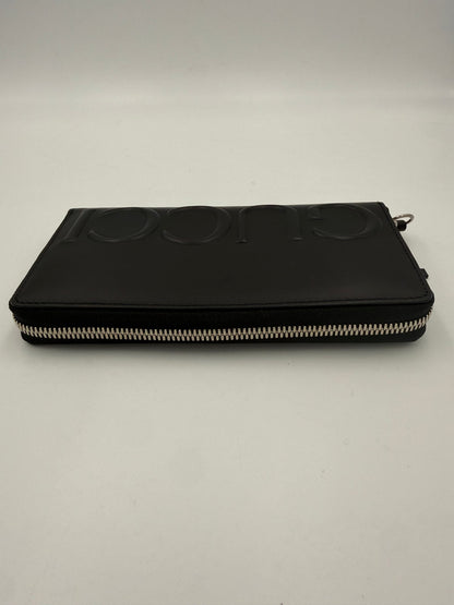 Gucci GUCCI Zip Black Front Logo Embossed Wallet