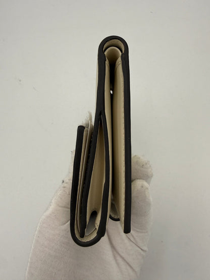 Gucci GUCCI GG Marmont Compact Wallet