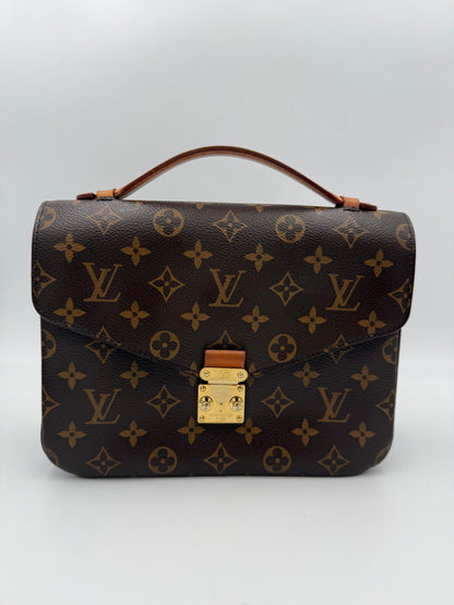 Louis Vuitton LOUIS VUITTON METIS Monogram Handbag