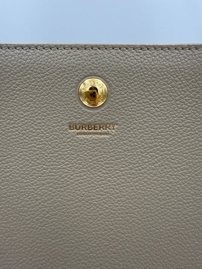 Burberry BURBERRY TITLE BAG Tote