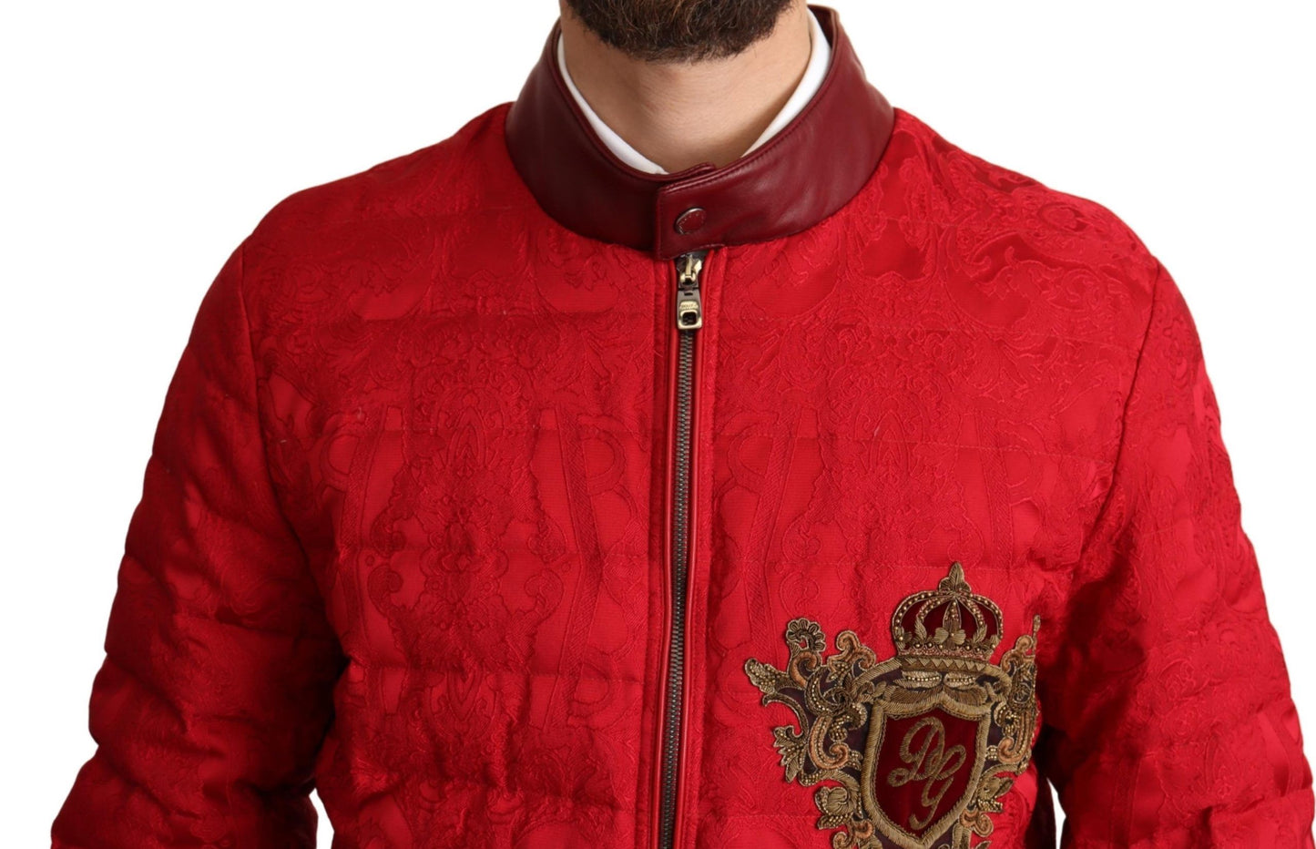 Dolce &amp; Gabbana – Bomberjacke aus rotem Brokat mit goldenem Kronenlogo