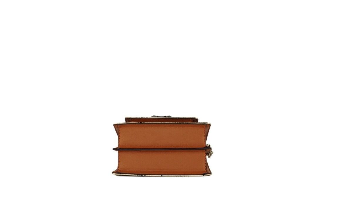MCM Signature Berlin – Mini-Umhängetasche aus Leder mit Flap-Lock-Verschluss und Gold-Diamant-Logo