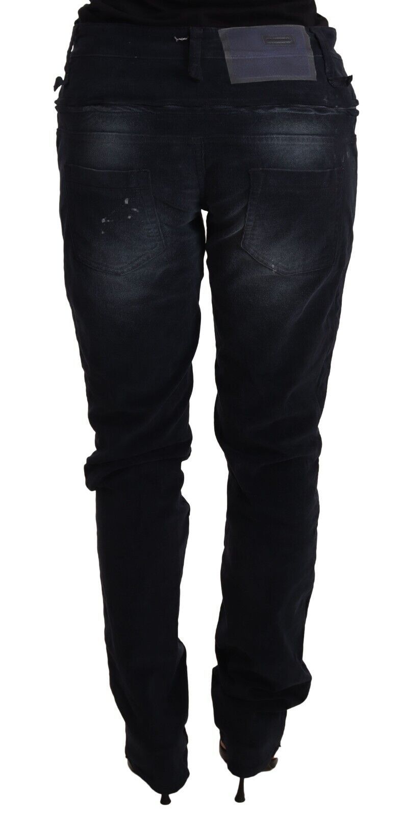 Acht Blaue Jeanshose aus gewaschenem Baumwolldenim mit niedriger Taille und lockerer Passform