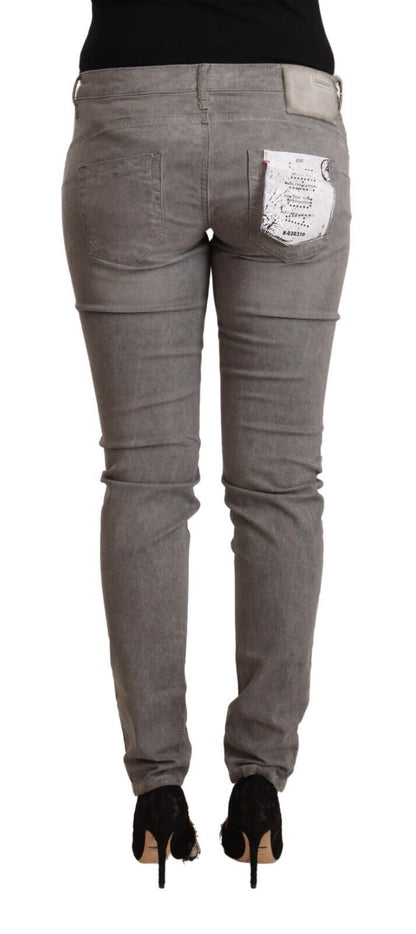 Acht Skinny Push-Up-Jeans aus Baumwolle in Grau mit niedriger Taille